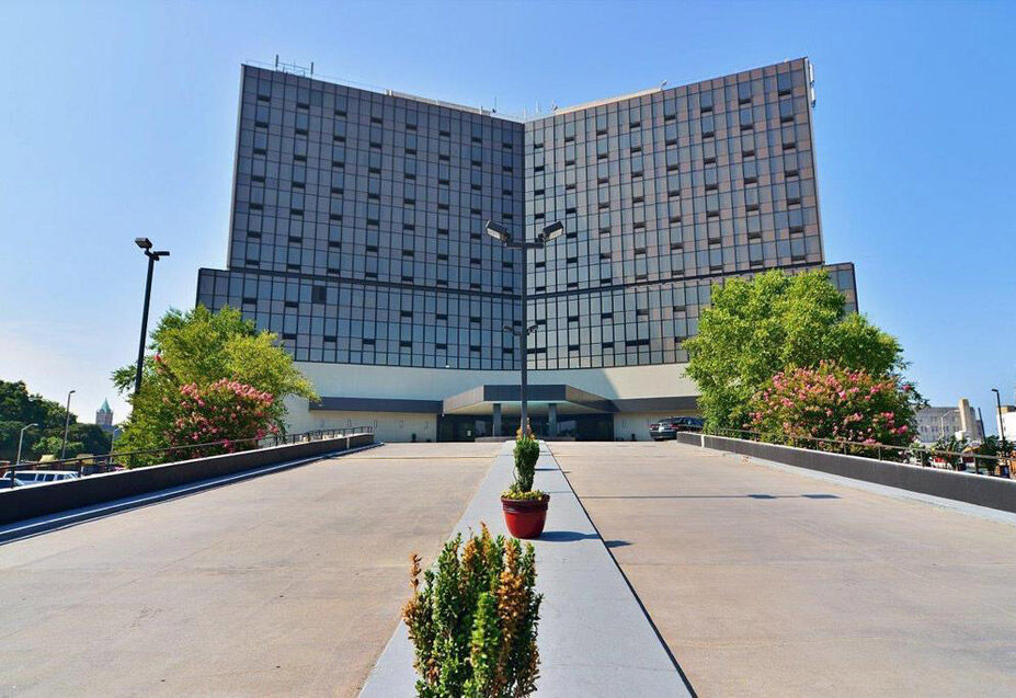 Отель Wyndham Garden Norfolk Downtown Экстерьер фото